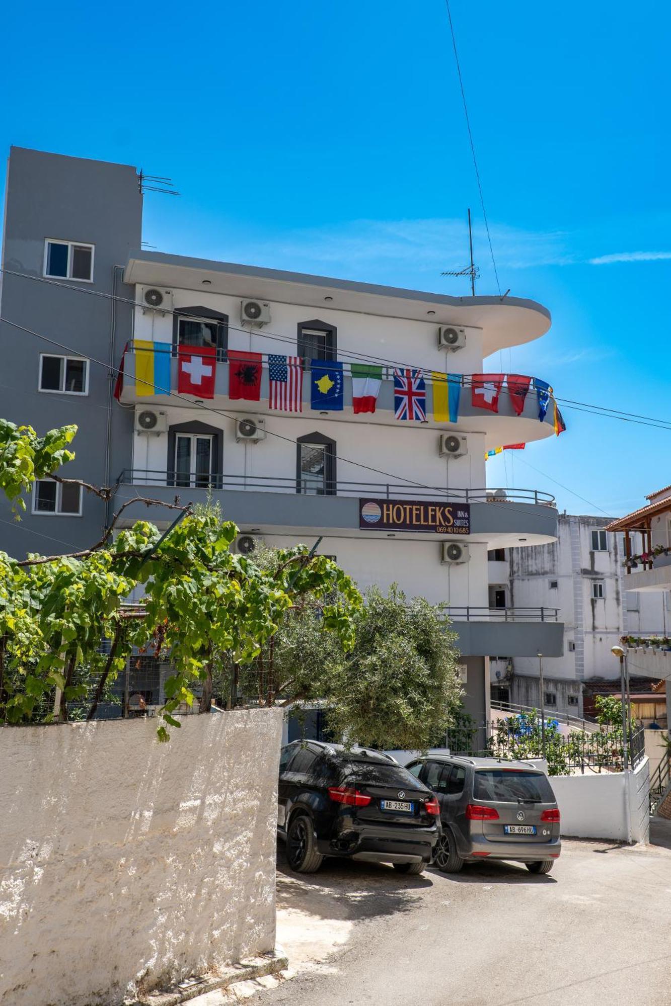 Hoteleks Inn & Suites Sarandë Esterno foto